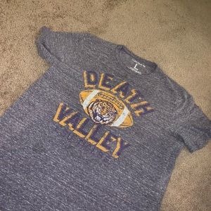 Men’s American Eagle tee